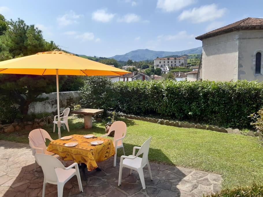 Logement Calme Et Authentique A Espelette Ngoại thất bức ảnh